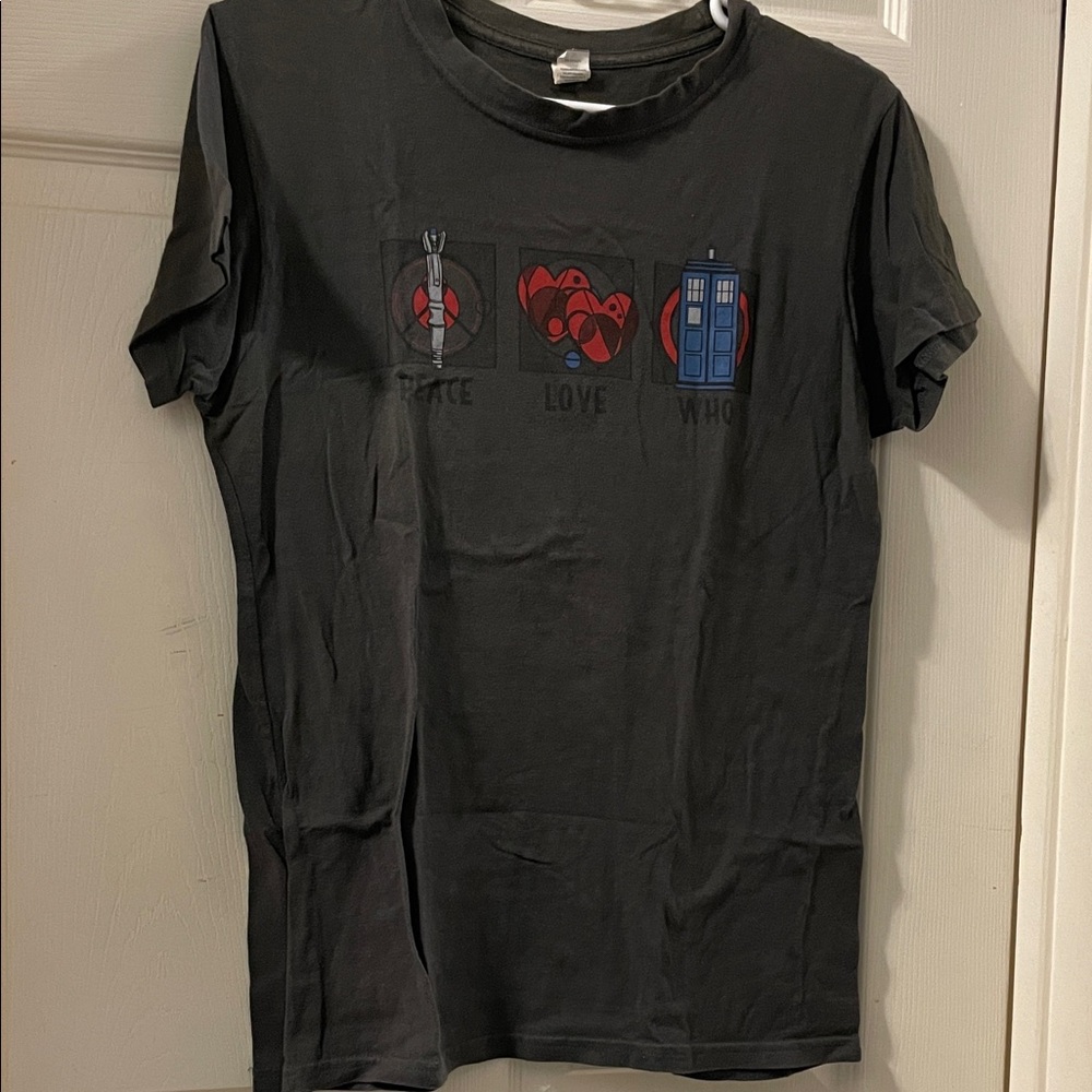 Karen Hallion Doctor Who tee